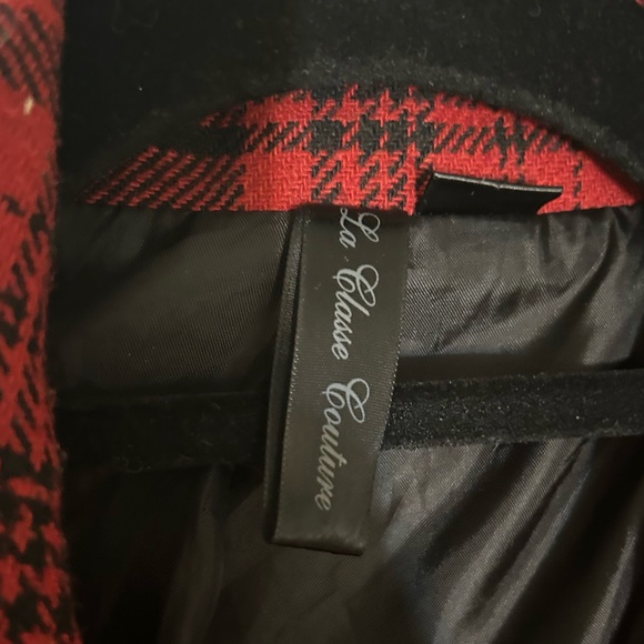 Super Cute Tartan Blazer - Picture 4 of 4